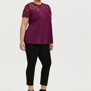TORRID DRESSY TOP SIZE 1 Nwt
